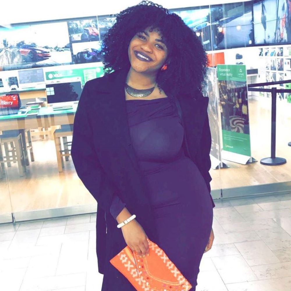 Meet your Posher, Queenette